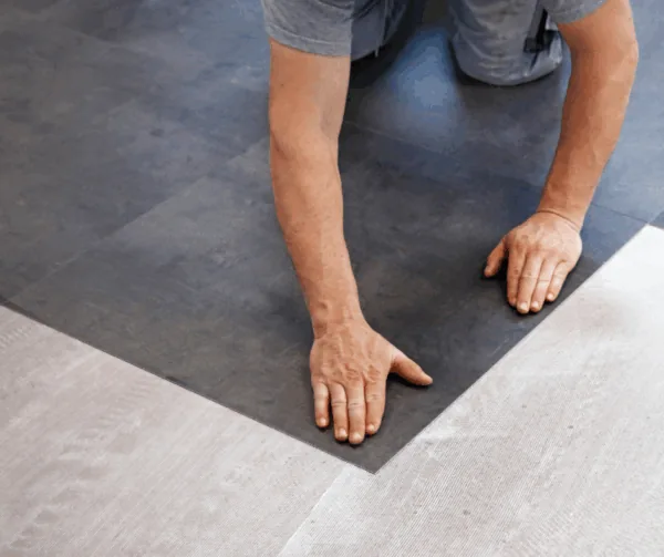 Vinyl flooring specialists in Greater Naples